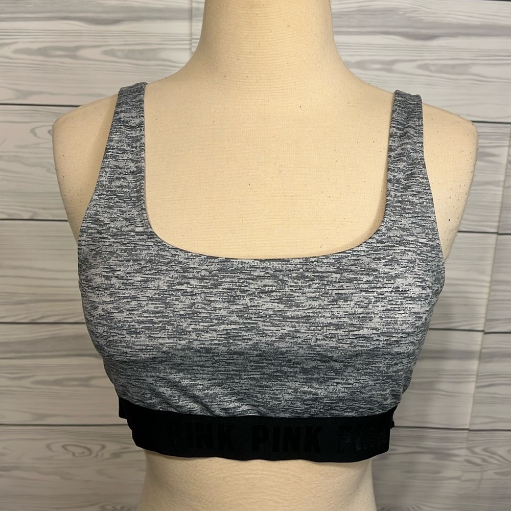 Med. VS Pink  Ultimate unlined bra